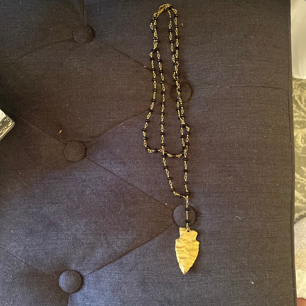 Chocker black bead with gold detail necklace